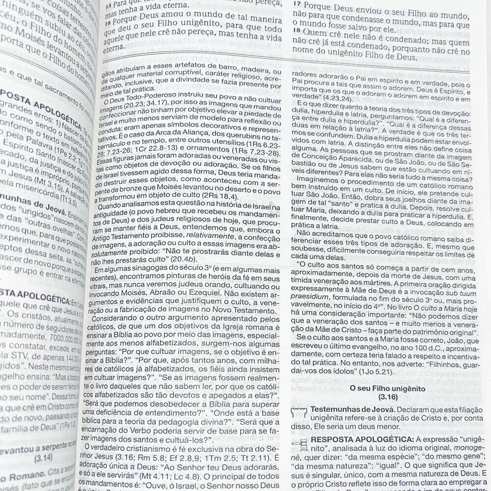 1789758423-biblia-de-estudo-rc-apologetica-letra-media-capa-luxo-preta-editora-geografica-sku-44400-interno2-site-mi-jpg-495d383a9a822699c217498233780569-1024-1024