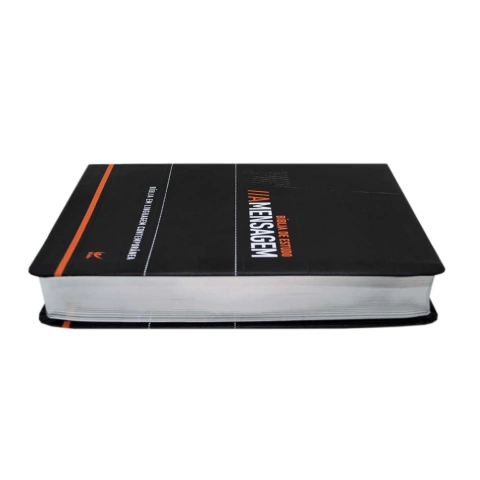 biblia-de-estudo-a-mensagem-luxo-preta-editora-vida-24992-lateral-min1-63ef4077764cbdf08616681085214422-480-0