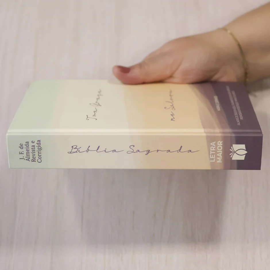 Bíblia Letra Maior | ARC | Tua Graça | Capa Dura | Harpa e Corinhos